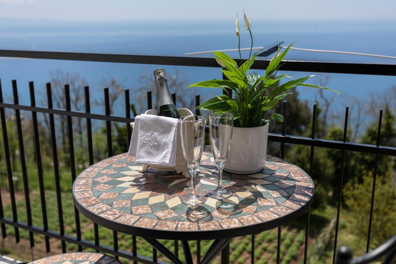 Agriturismo Punta San Lazzaro Agerola Buitenkant foto